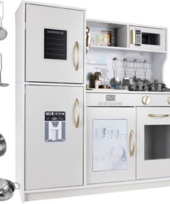 Дървена кухня за деца с пълно оборудване