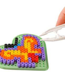 Цветни мъниста за игра на мозайка - детска играчка