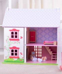 Дървена къща с рози с обзавеждане и семейство Bigjigs