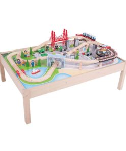 Голям влаков градски комплект за игра с маса Bigjigs