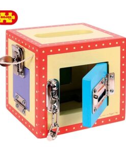 Детска дървена кутия с ключалки Bigjigs