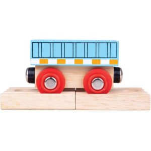 Дървен вагон за влакче в светло син цвят Bigjigs