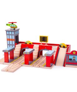 Дървена централна гара за дървени влакчета Bigjigs