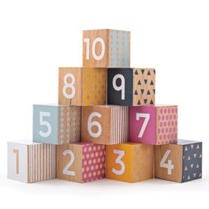 Дървени детски кубчета с цифри Bigjigs
