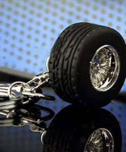 Интересен ключодържатели за кола Гума