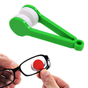 Щипка за почистване на очила с диоптър