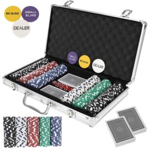 Покер комплект от 300 чипа в кутия HQ 23528
