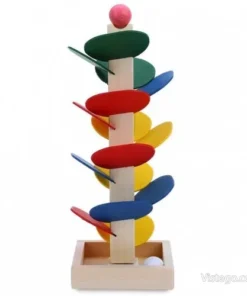 Кула с падащи топчета за игра