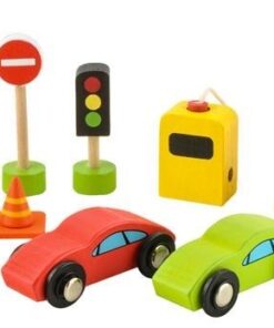 darven-komplekt-detski-parking-s-aksesoari-9