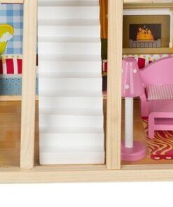 golyama-darvena-kashta-za-kukli-s-aksesoari-4