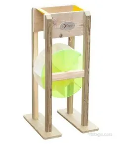 Дървена мелничка за игра с пясък