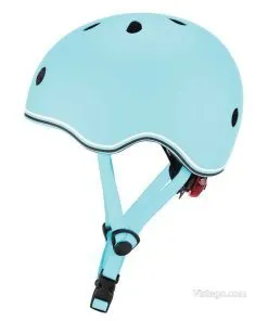 Детска каска за тротинетка – пастелно син цвят