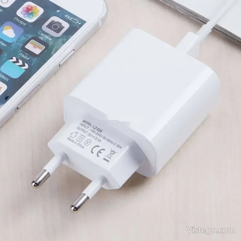 Троен USB адаптер за удобно зареждане - 3